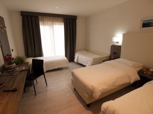 Hotel Le Soleil Challand-Saint-Anselme Kültér fotó